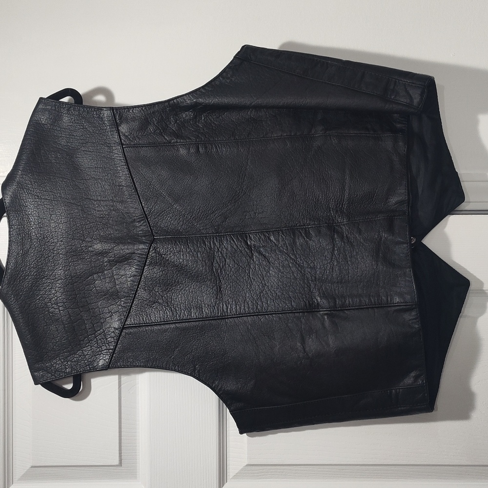 INTERSTATE LEATHER Vest In Size Large - Picture 3 of 9